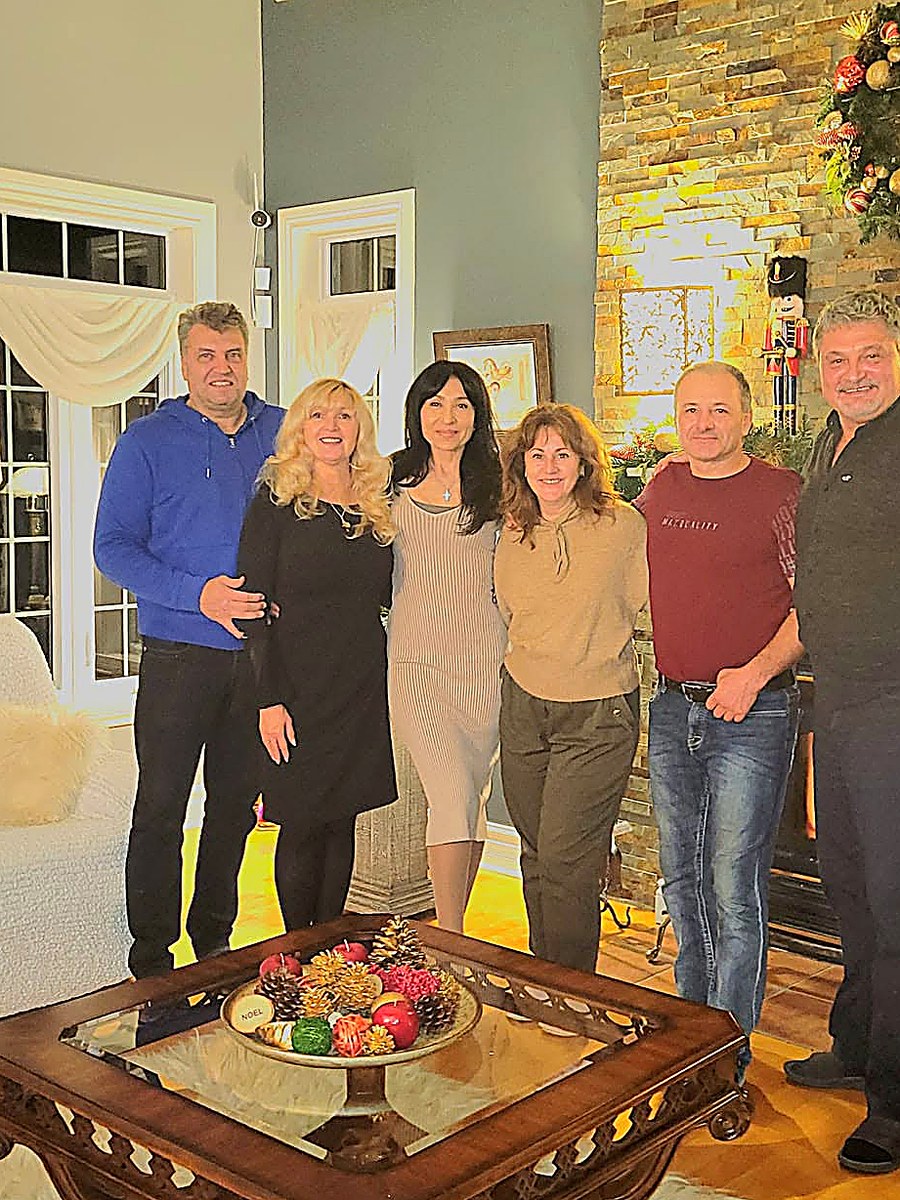 Tinka Simeonova avec des clients